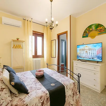 Attico Talenti Lejlighed *